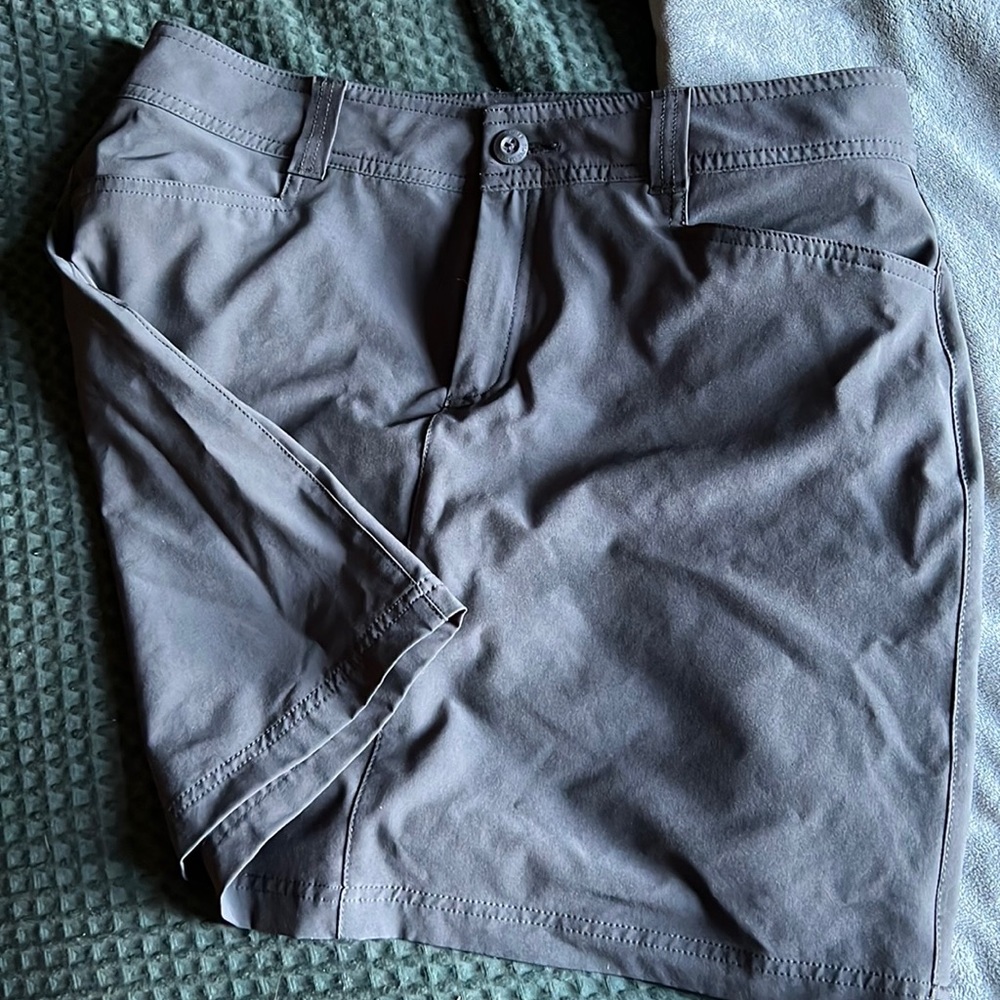 Grey Eddie Bauer athletic skirt